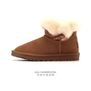 UGG Classic Short Chestnut Sheepskin Winter Boots for Women
