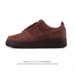 Nike Air Force 1 07 Low White Leather Casual Sneakers with Air Cushioning