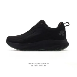 Descente Cron Racer Men's Lifestyle Shoes - Minimalist Design with Cushioning