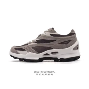 ECCO Men's Outdoor Hiking Lightweight Breathable Sneakers