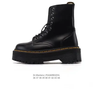 Dr Martens Unisex Classic Leather Platform Boots