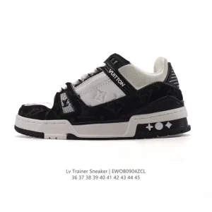 Louis Vuitton Trainer Sneaker Low Top Leather Canvas Shoes for Men and Women