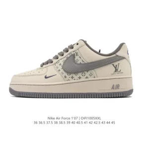Nike Air Force 1 07 Low White Leather Sneakers for Men and Women
