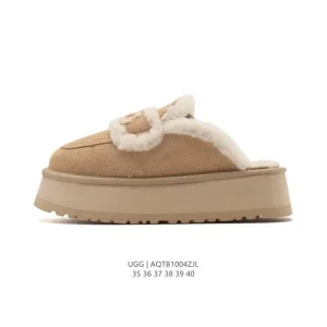 UGG Women's Winter Warm Slipper Boots with Soft Fleece Lining