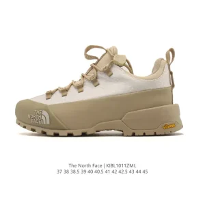 North Face Glenclyffe Low Outdoor Running Shoe with Vibram Sole