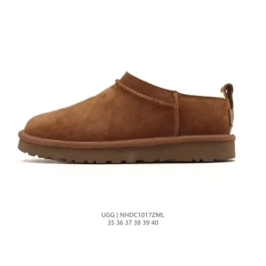 UGG Women's Classic Winter Boots with Retro Color Block Design
