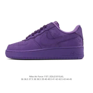 Nike Air Force 1 '07 Low White Leather Sneakers with Air Cushioning