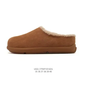 UGG Classic Retro Low-Top Slippers with Wool Lining and Rubber Sole
