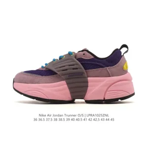 Jordan Trunner O S Retro Running Shoe with React Cushioning
