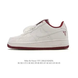 Nike Air Force 1 '07 Low White Leather Sneakers with Air Cushioning