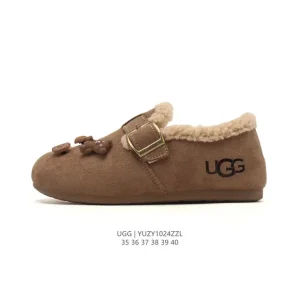 UGG Classic Short Waterproof Boots with Wool Lining and Treadlite Sole