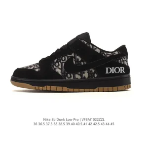Nike SB Dunk Low Pro Vintage Leather Skate Shoes for Men and Women