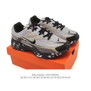 Nike Initiator Running Vintage Chunky Sole Comfort Sneakers