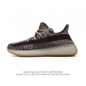Mystery Box 2 Pairs of Yeezy 350 Boost Shoes Random Colors Sizes 36-45