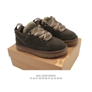 UGG Classic Short Sheepskin Winter Boots for Men and Women