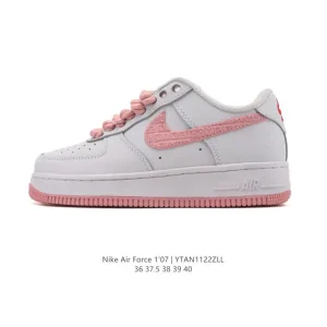 Nike Air Force 1 '07 Low White Leather Sneakers for Men and Women
