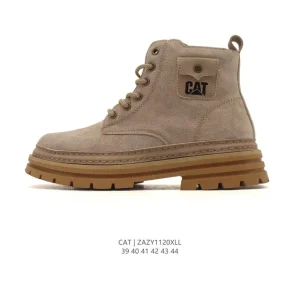 Cat Men's Classic Leather Work & Safety Boots with Rubber Sole