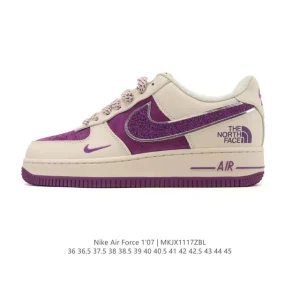 Nike Air Force 1 '07 Low White Leather Sneakers with Air Cushioning