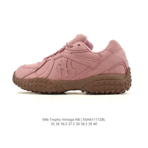 MLB New York Yankees Chunky Runner Low-Top Sneakers for Women