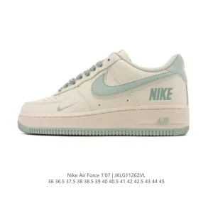 Nike Air Force 1 '07 Low White Leather Sneakers with Air Cushioning