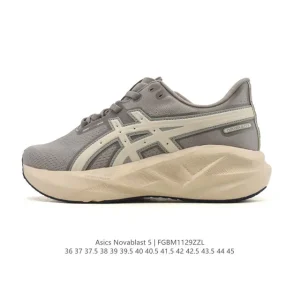 ASICS Novablast 5 Lightweight Running Shoes with FF Blast Max Foam Cushioning