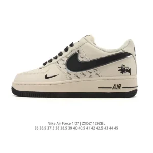 Nike Air Force 1 '07 Low White Leather Sneakers with Air Cushioning