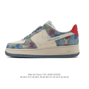 Nike Air Force 1 07 Low White Leather Sneakers with Air Cushioning