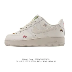 Nike Air Force 1 07 Low White Leather Sneakers with Air Cushion
