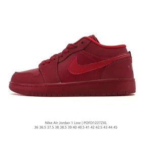 Nike Air Jordan 1 Low Retro Classic Basketball Shoes