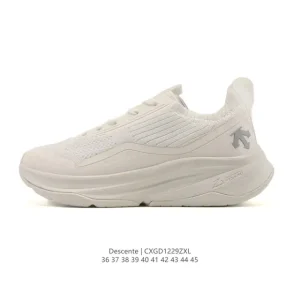 Descente Traxis Urban Outdoor Unisex Waterproof Running Shoes