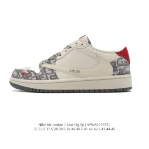 Jordan 1 Low OG SP Military Blue Reverse Swoosh