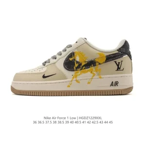 Nike Air Force 1 Low 07 White Leather Sneakers for Men and Women