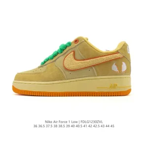 Nike Air Force 1 '07 Low White Leather Sneakers with Air Cushion