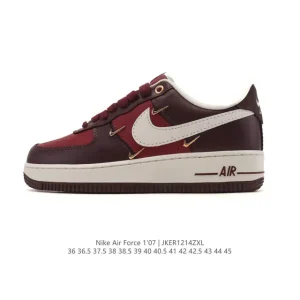 Nike Air Force 1 '07 Low White Leather Sneakers with Air Cushioning