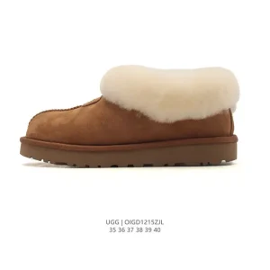 UGG Classic Short Chestnut Sheepskin Winter Boots for Women