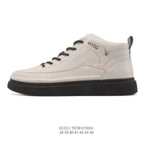 ECCO Men's Casual Leather Sneakers - Comfortable Walking Shoes