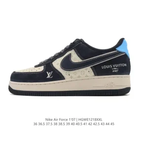 Nike Air Force 1 '07 Low White Leather Sneakers with Air Cushion