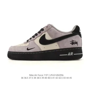 Nike Air Force 1 07 Low White Leather Sneakers with Air Cushioning