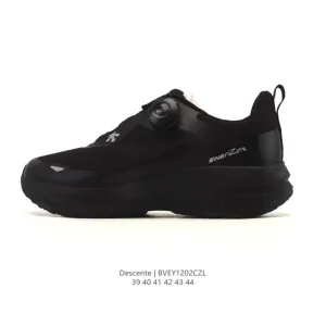 Descente Urban Outdoor Traxis Men's Lightweight Waterproof Sneakers