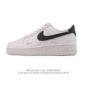 Nike Air Force 1 '07 Low White Leather Sneakers with Air Cushioning