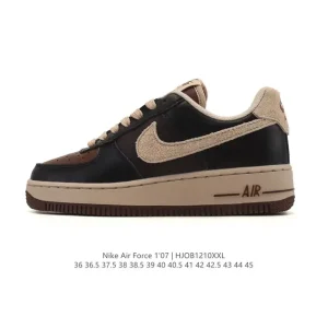 Nike Air Force 1 '07 Low White Leather Sneakers with Air Cushion