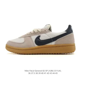 Nike Field General 82 SP Low-Top Retro Basketball Shoe