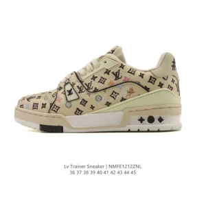 Louis Vuitton Trainer Sneaker Low Men's Fashion Luxury Shoes