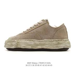 Mmy Maison Mihara Yasuhiro Blakey Distressed Canvas Low Top Sneakers